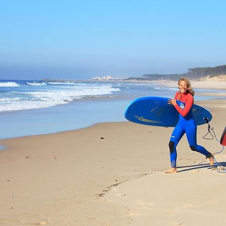 Oporto Surf Camp Hostel Esmoriz Ngoại thất bức ảnh