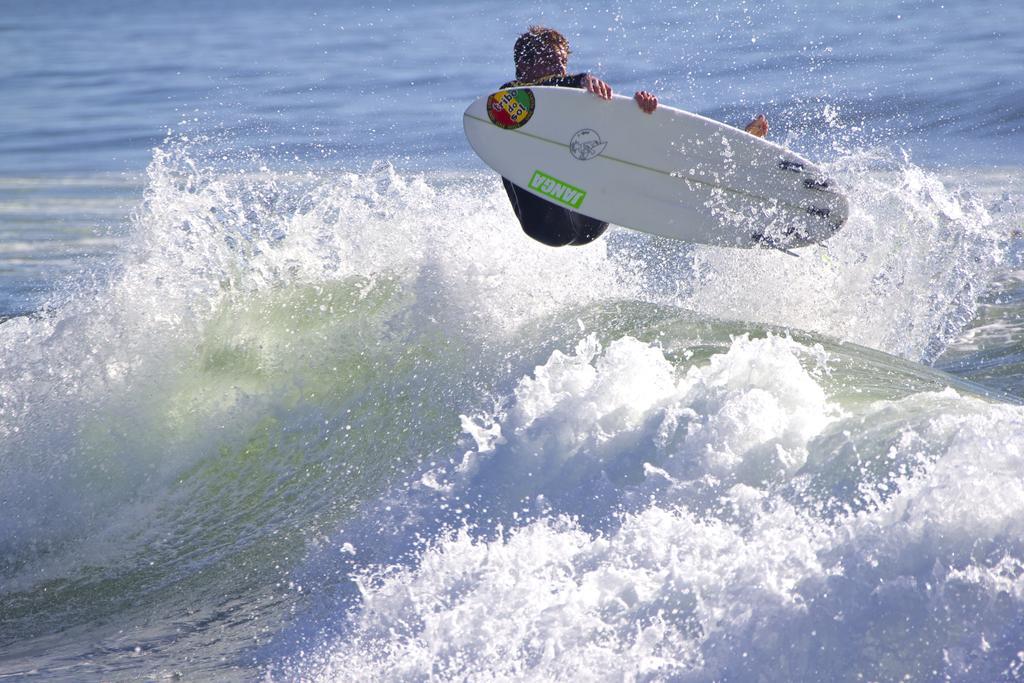 Oporto Surf Camp Hostel Esmoriz Ngoại thất bức ảnh